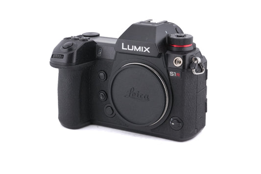Panasonic Lumix DC-S1R