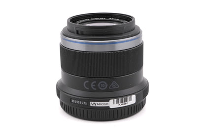 Olympus 45mm f1.8 M.Zuiko Digital MSC