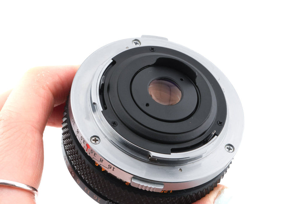 Olympus 28mm f3.5 G.Zuiko Auto-W