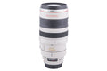 Canon 100-400mm f4.5-5.6 L IS USM + ET-83C Lens Hood