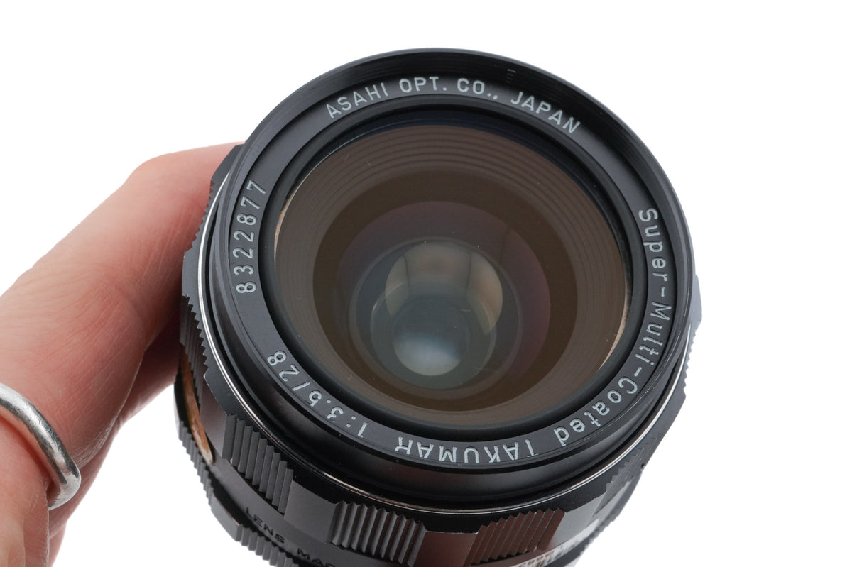 Pentax 28mm f3.5 Super-Multi-Coated Takumar