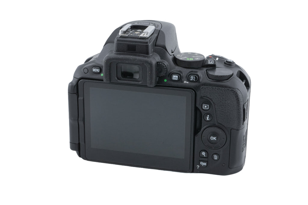 Nikon D5500