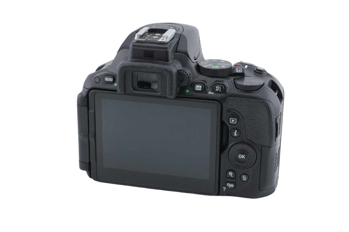 Nikon D5500