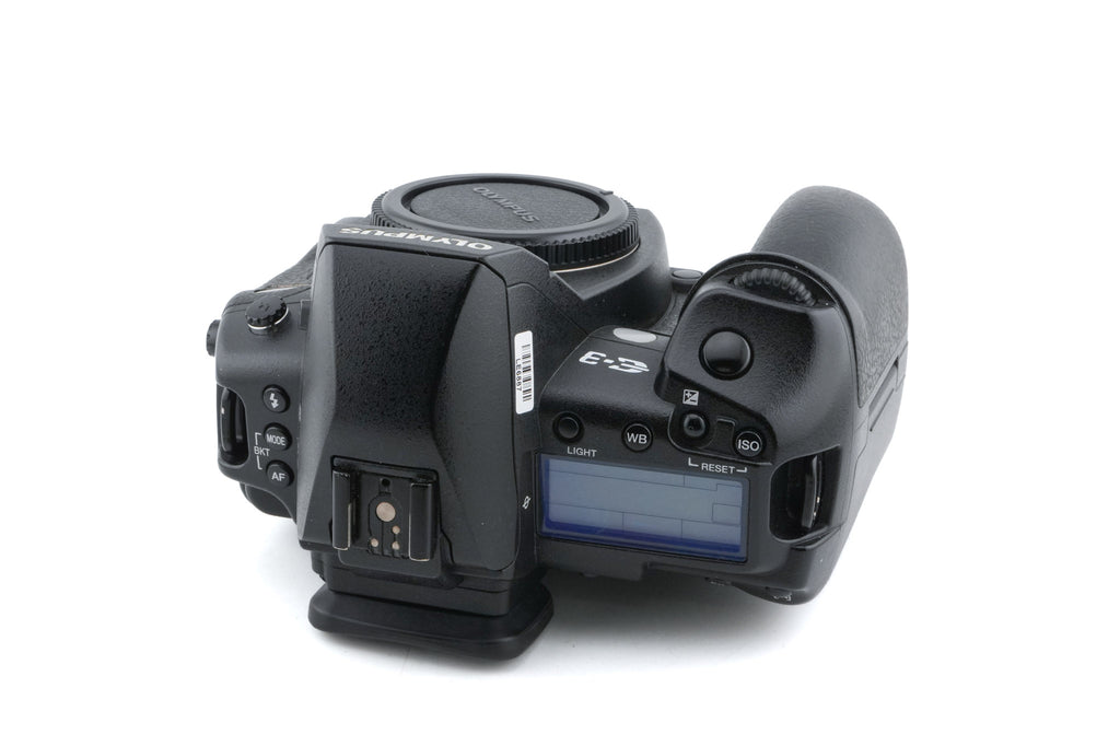 Olympus E-3