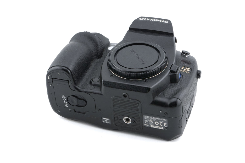 Olympus E-3