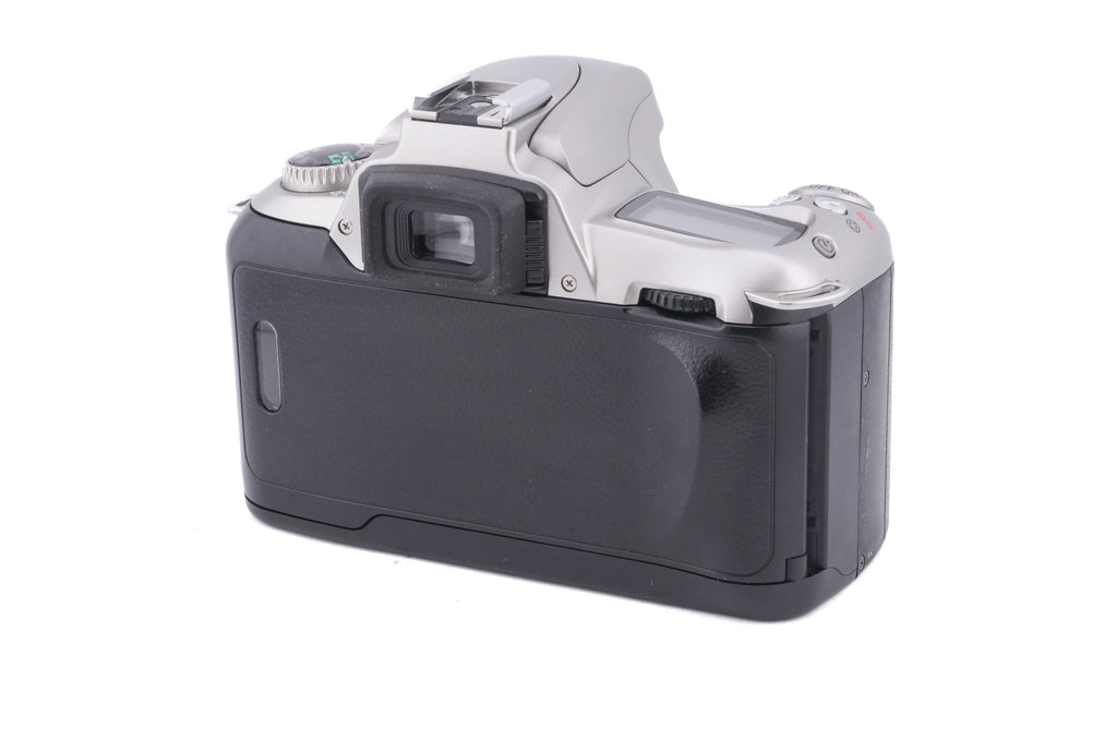 Nikon F55