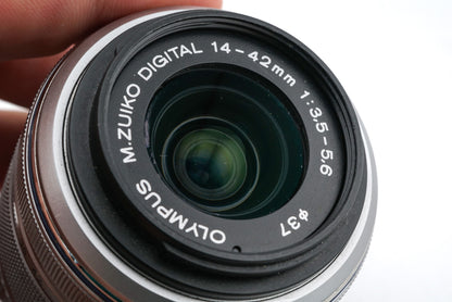 Olympus 14-42mm f3.5-5.6 M.Zuiko Digital R MSC II