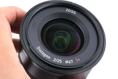 Carl Zeiss 25mm f2 Distagon T* Batis