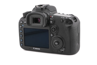 Canon EOS 7D Mark II