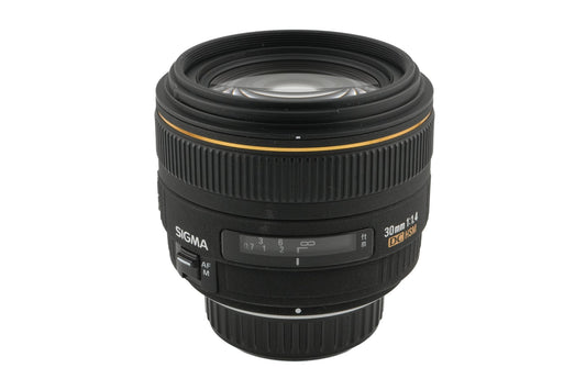 Sigma 30mm f1.4 EX DC HSM