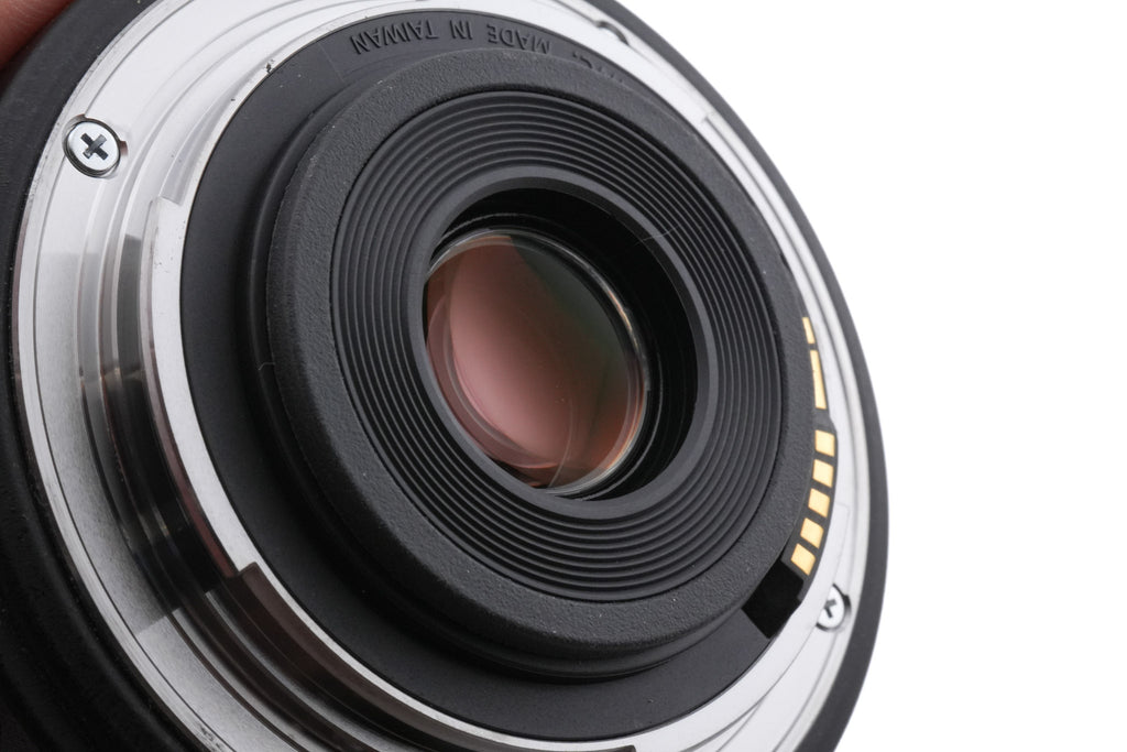Canon 18-135mm f3.5-5.6 IS STM