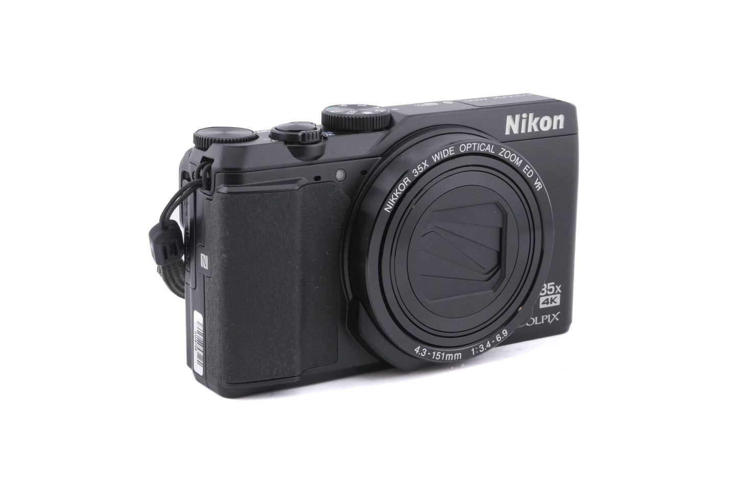 Nikon Coolpix A900