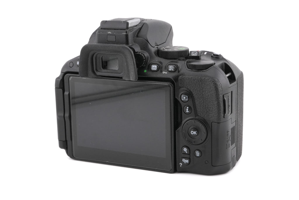 Nikon D5500