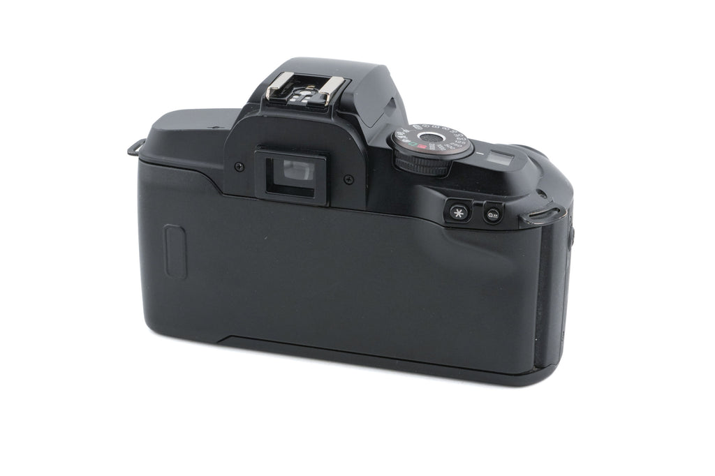 Canon EOS 5000