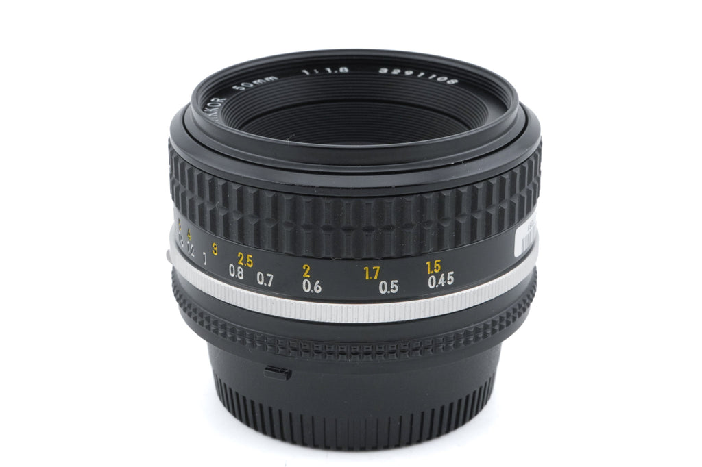 Nikon 50mm f1.8 Nikkor AI-S (Long Nose)