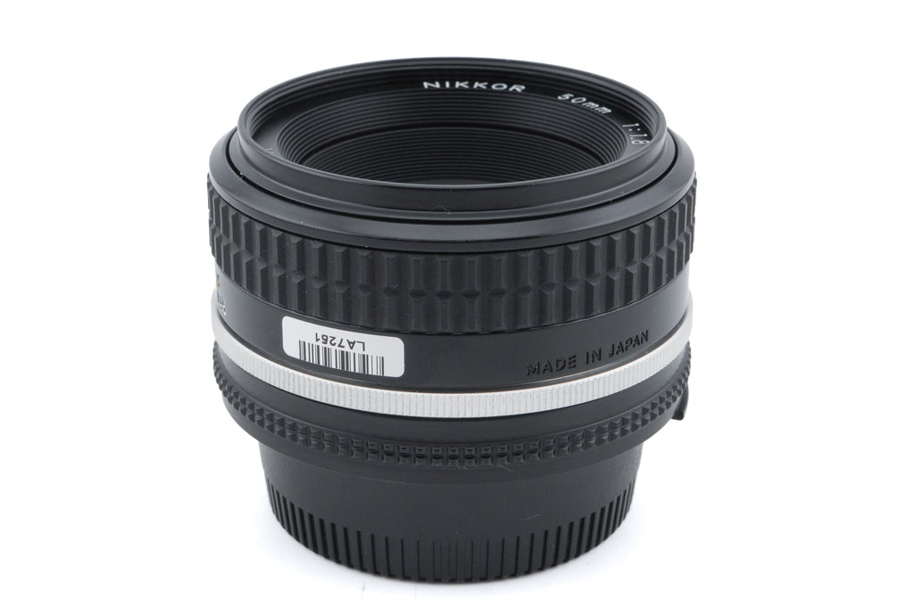 Nikon 50mm f1.8 Nikkor AI-S (Long Nose)