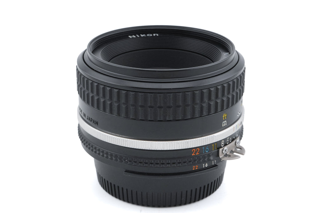 Nikon 50mm f1.8 Nikkor AI-S (Long Nose)