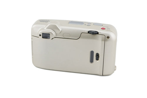 Yashica Zoomate 120SE
