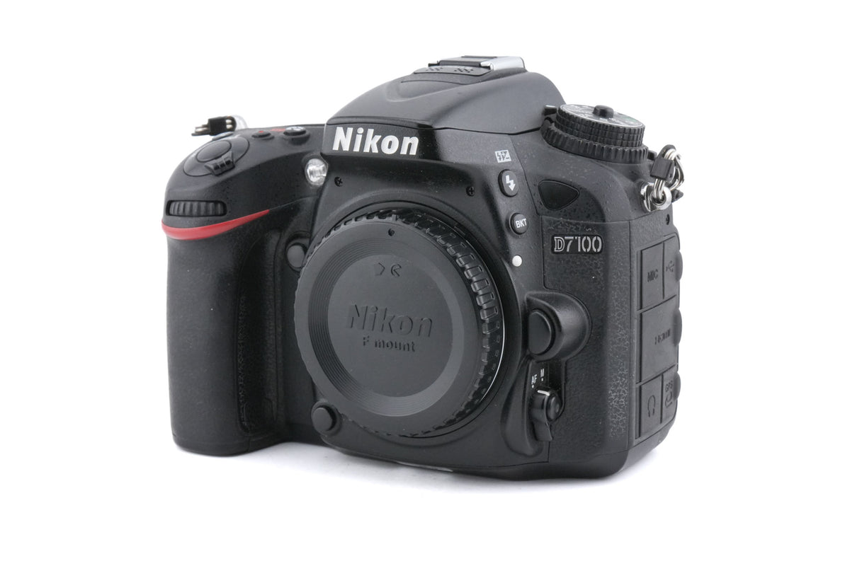 Nikon D7100