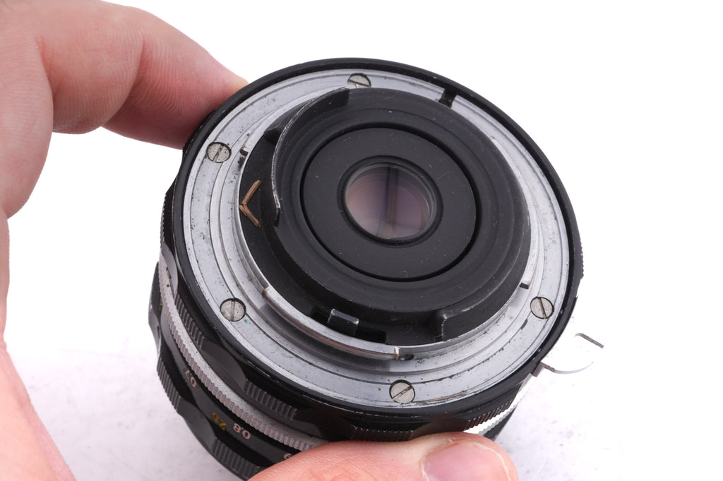 Nikon 28mm f3.5 Nikkor-H Auto Pre-AI