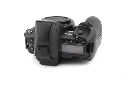 Olympus E-3