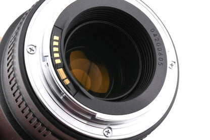 Canon 100mm f2.8 Macro USM