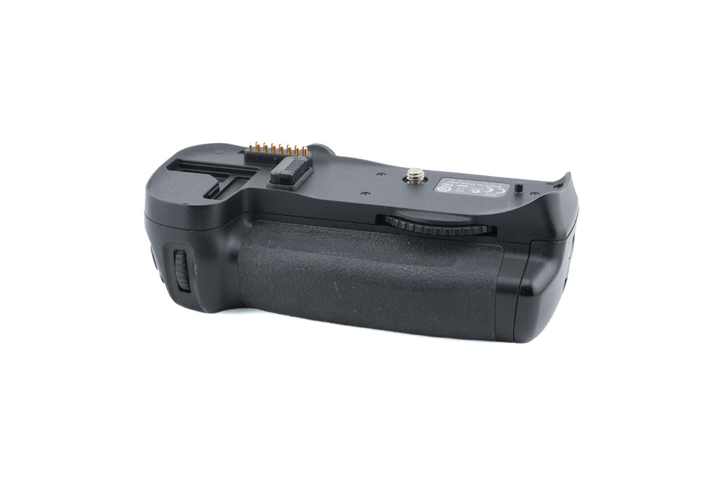 Nikon MB-D10 Multi-Power Battery Pack