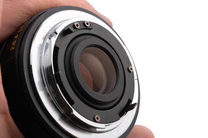 Yashica 135mm f2.8 DSB