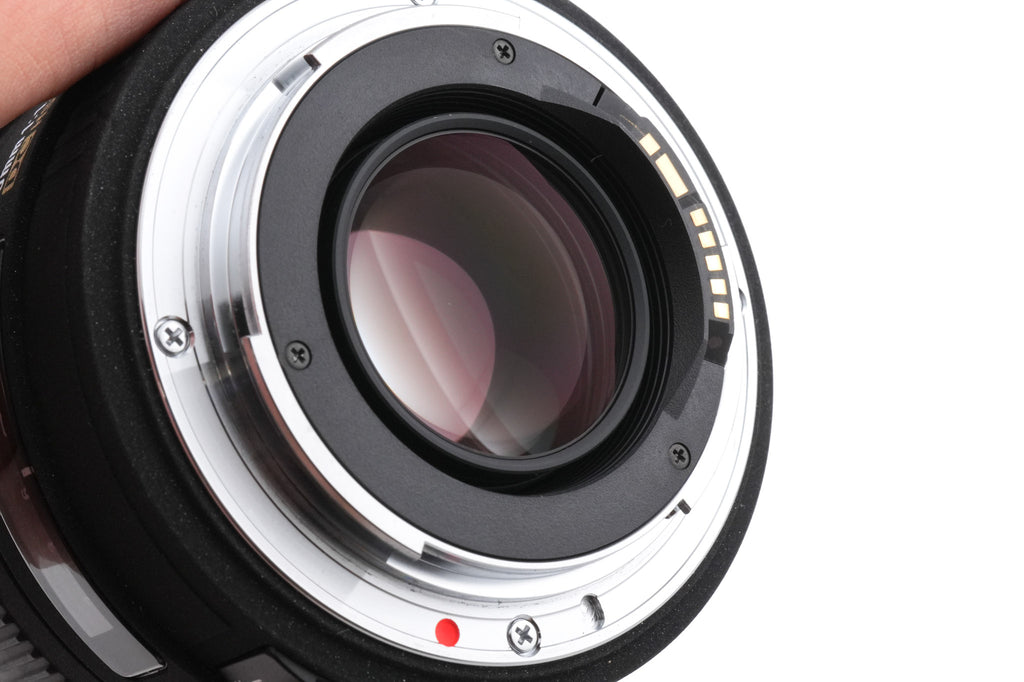 Sigma 30mm f1.4 EX DC HSM