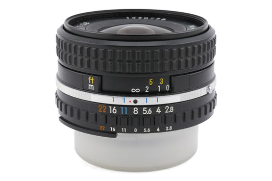 Nikon 28mm f2.8 Series E