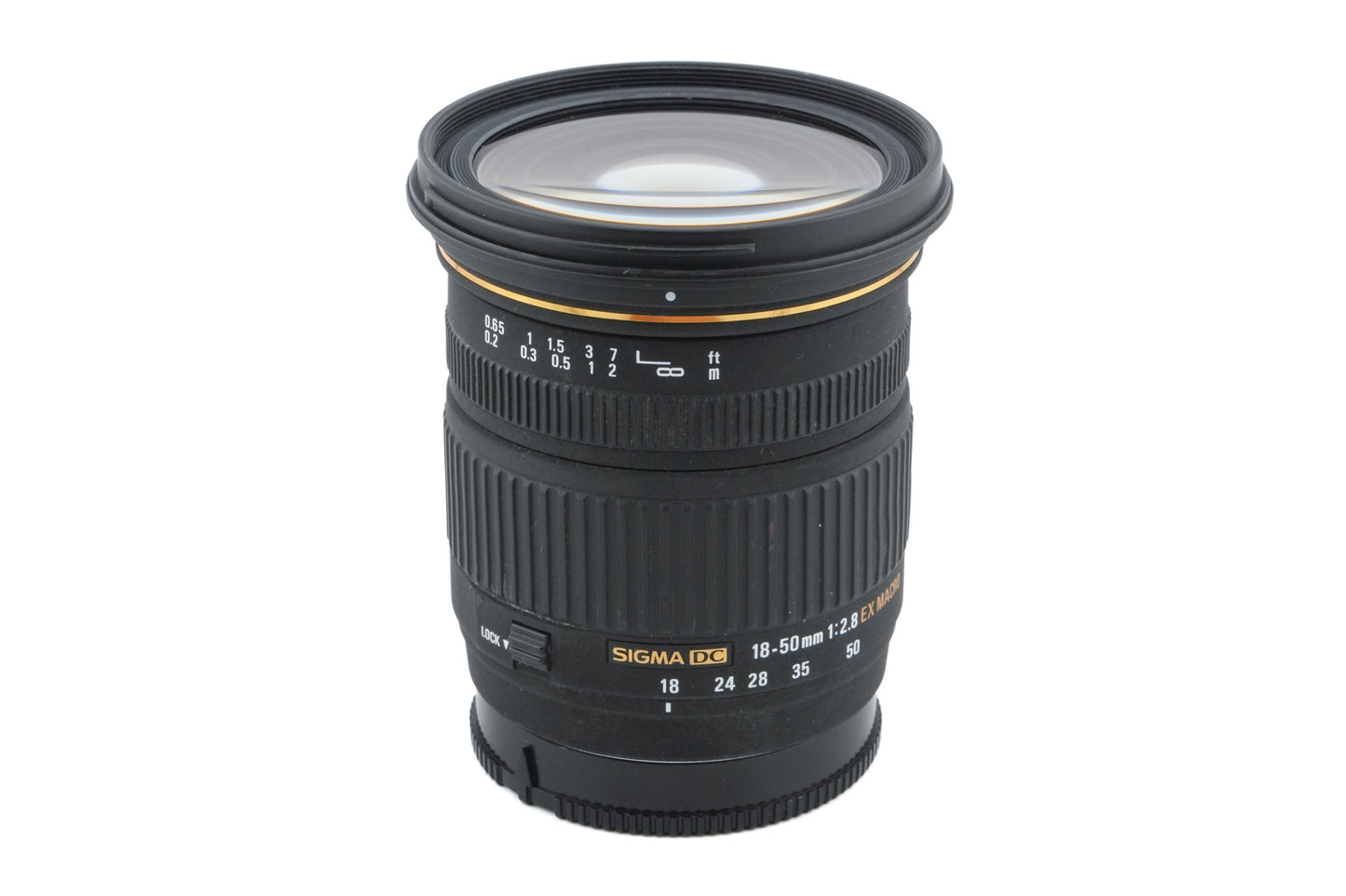 Sigma 18-50mm f2.8 DC EX Macro