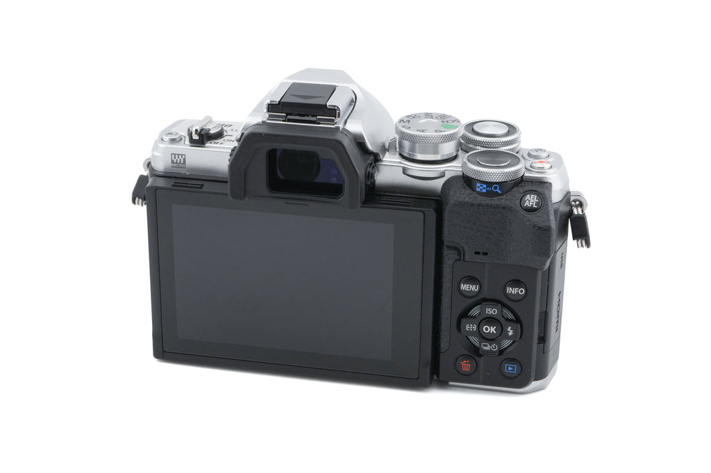 Olympus OM-D E-M10 Mark IV