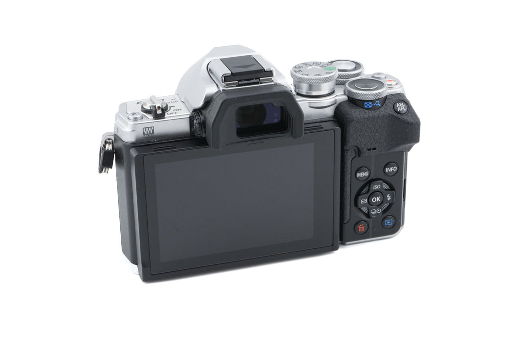 Olympus OM-D E-M10 Mark IV
