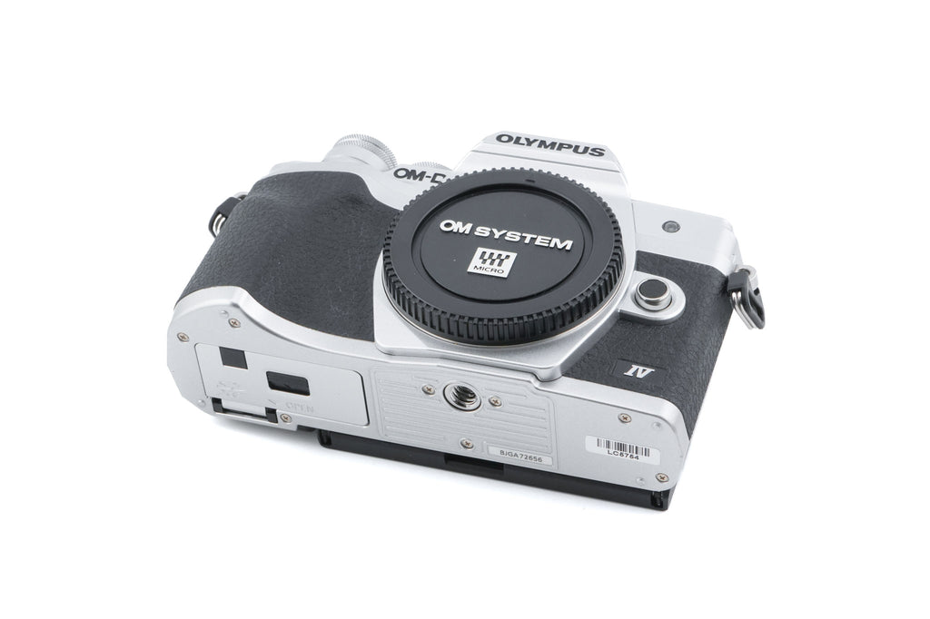 Olympus OM-D E-M10 Mark IV