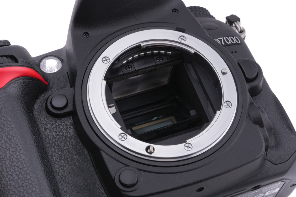 Nikon D7000