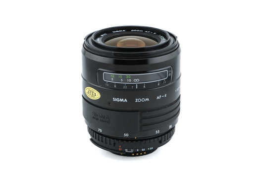 Sigma 28-70mm f3.5-4.5 Zoom-E Multi-Coated