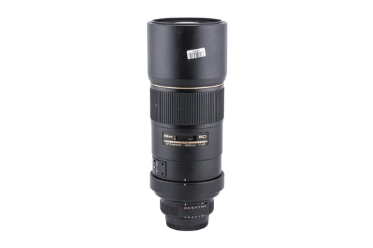 Nikon 300mm f4 AF-S Nikkor D ED