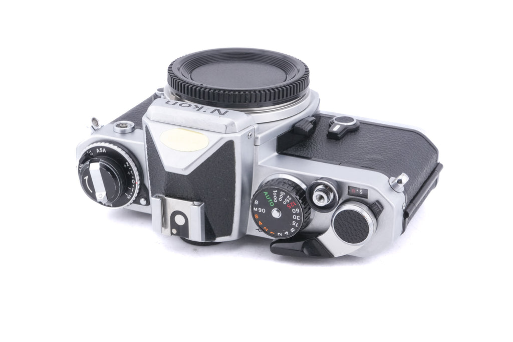 Nikon FE