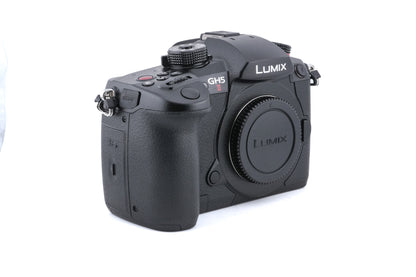 Panasonic Lumix DC-GH5 Mark II