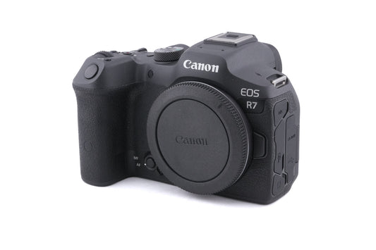 Canon EOS R7