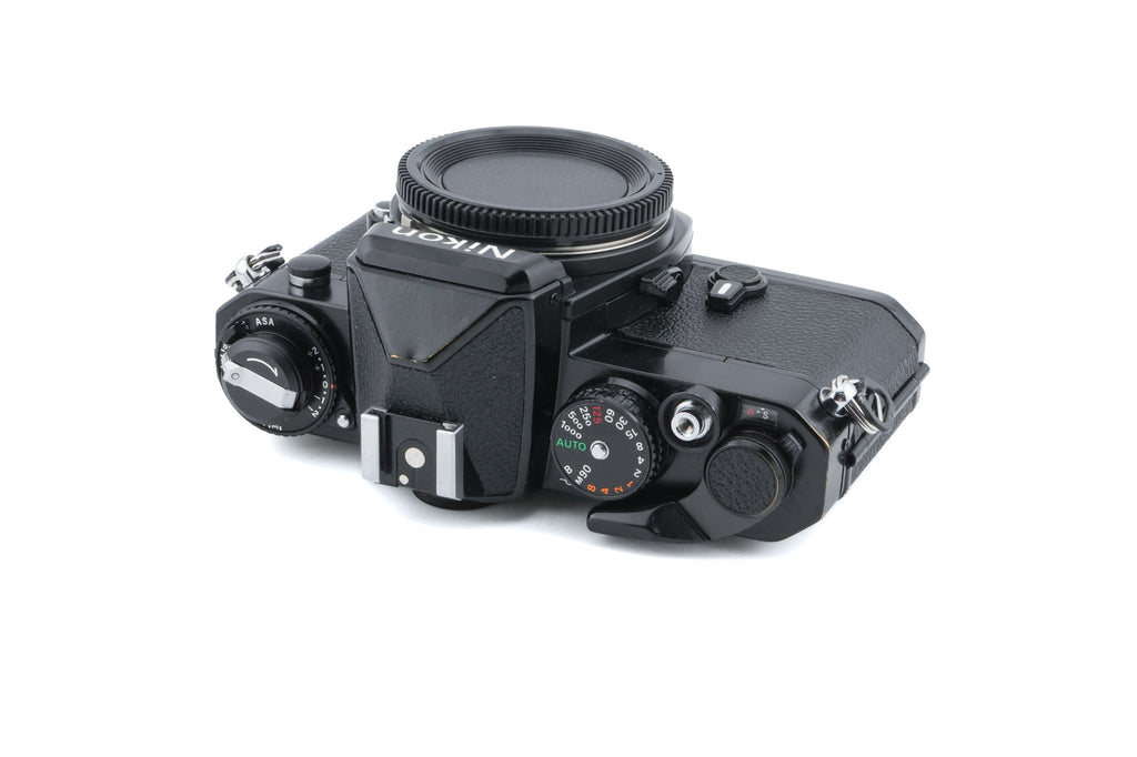 Nikon FE
