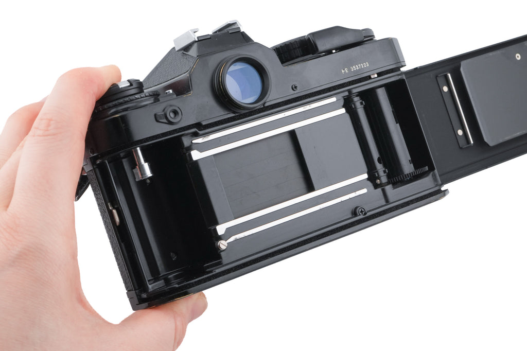 Nikon FE