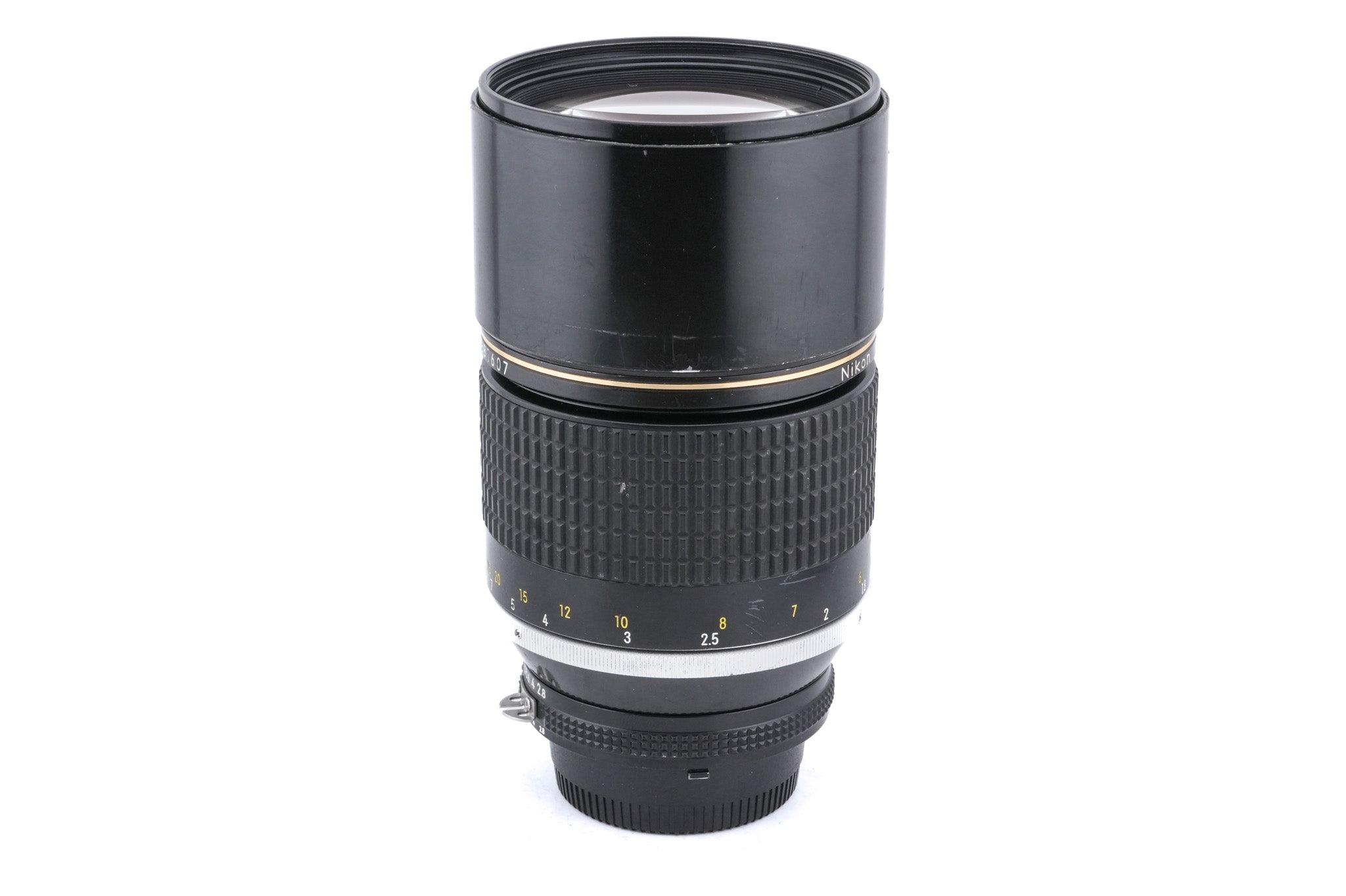 Nikon ニッコール　NIKKOR ED 180mm F2.8 Ai−S NIKKOR - The Thousand and One Nights No.10 | NIKKOR - The