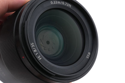 Sony 35mm f1.8 (SEL3518F)