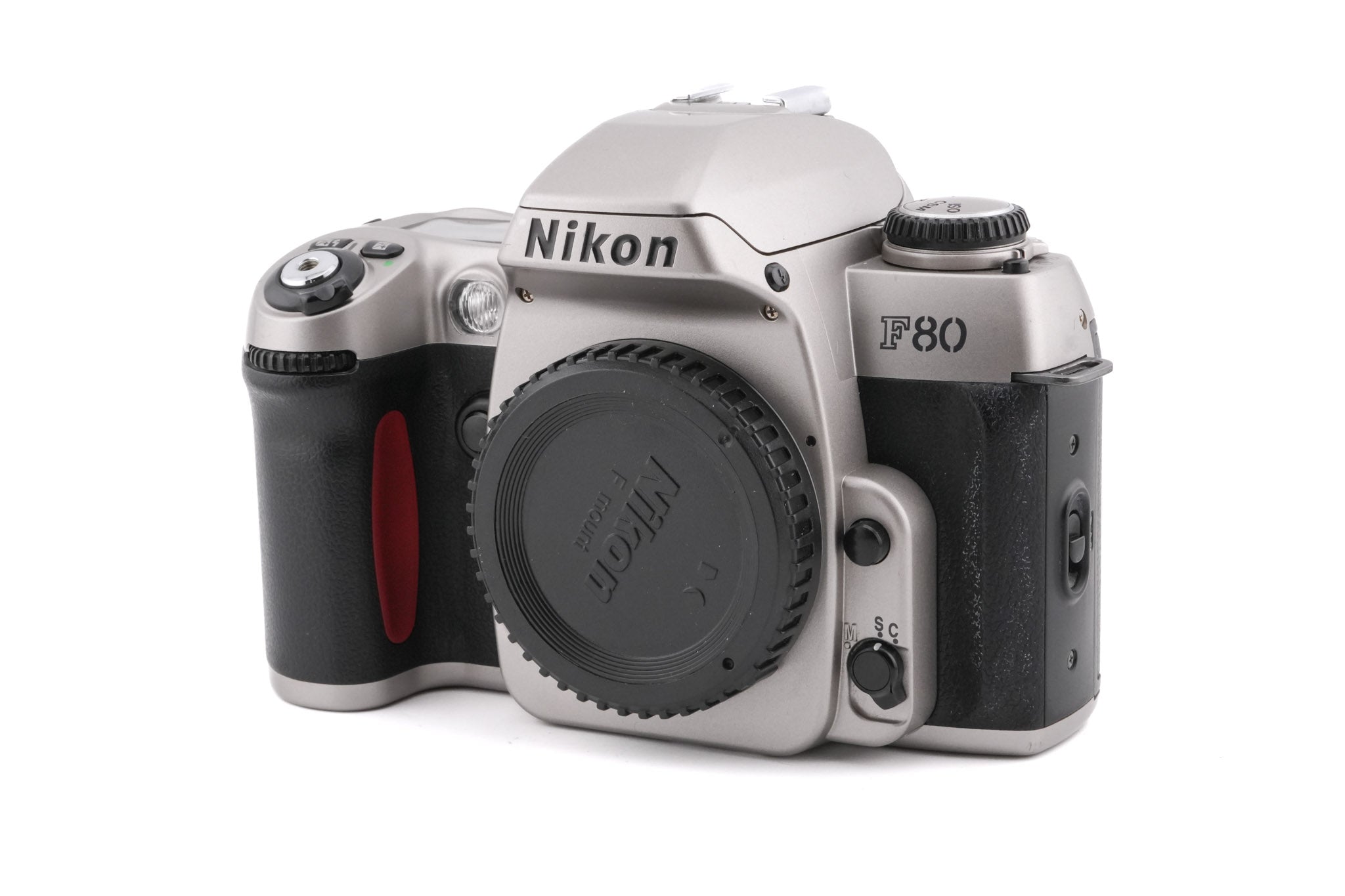 フィルムカメラ Nikon F80 赤城耕一：第52回 2000年に登場したフィルム一眼レフカメラ