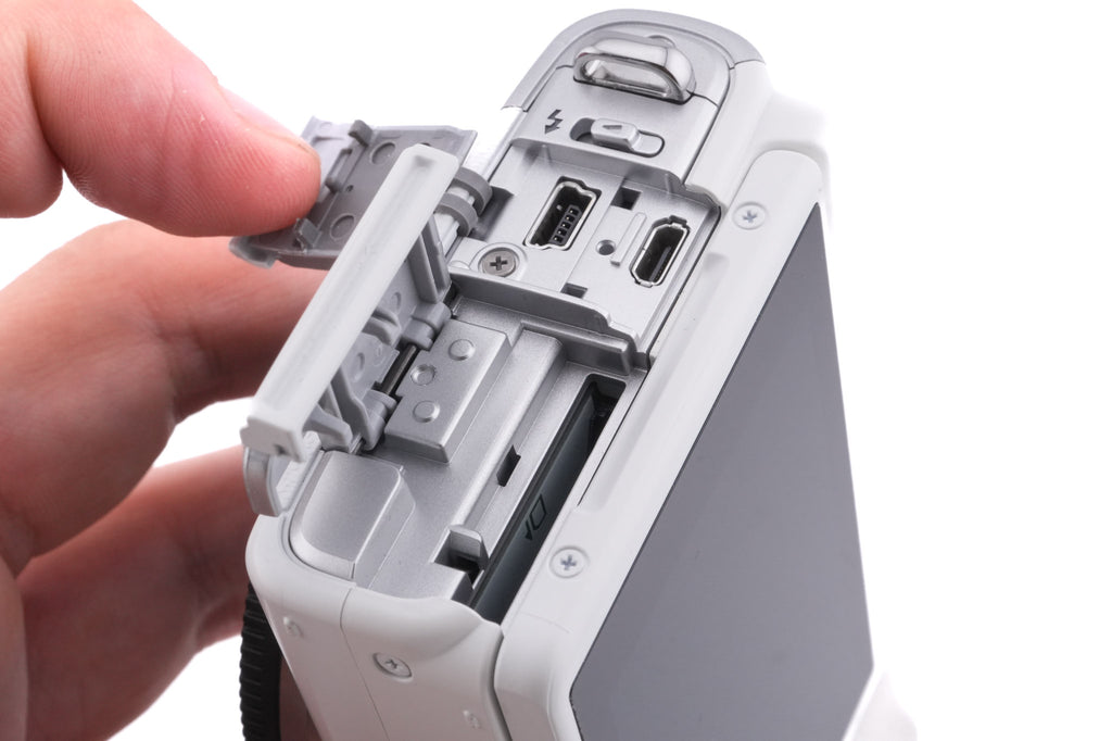Canon EOS M100