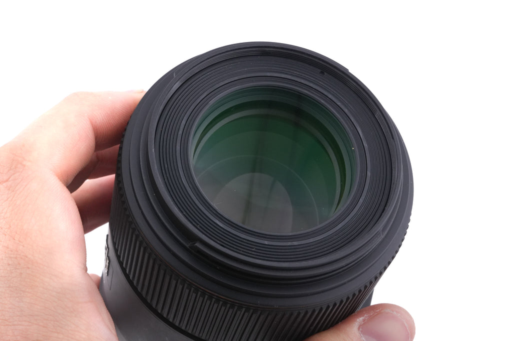 Sigma 105mm f2.8 EX DG Macro HSM OS