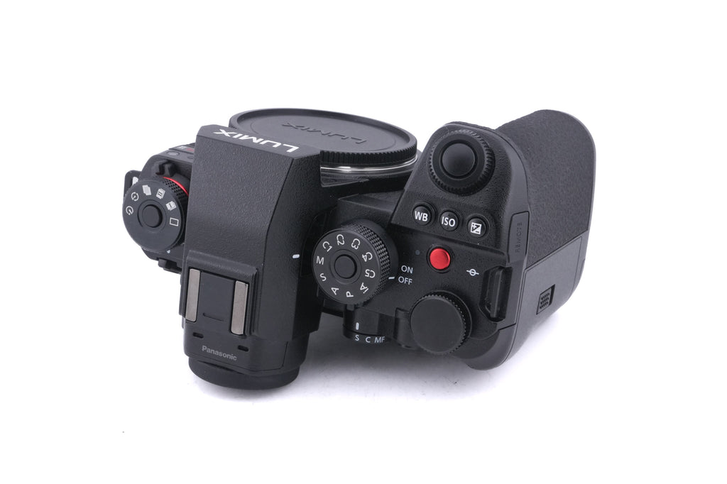 Panasonic Lumix DC-S1R II
