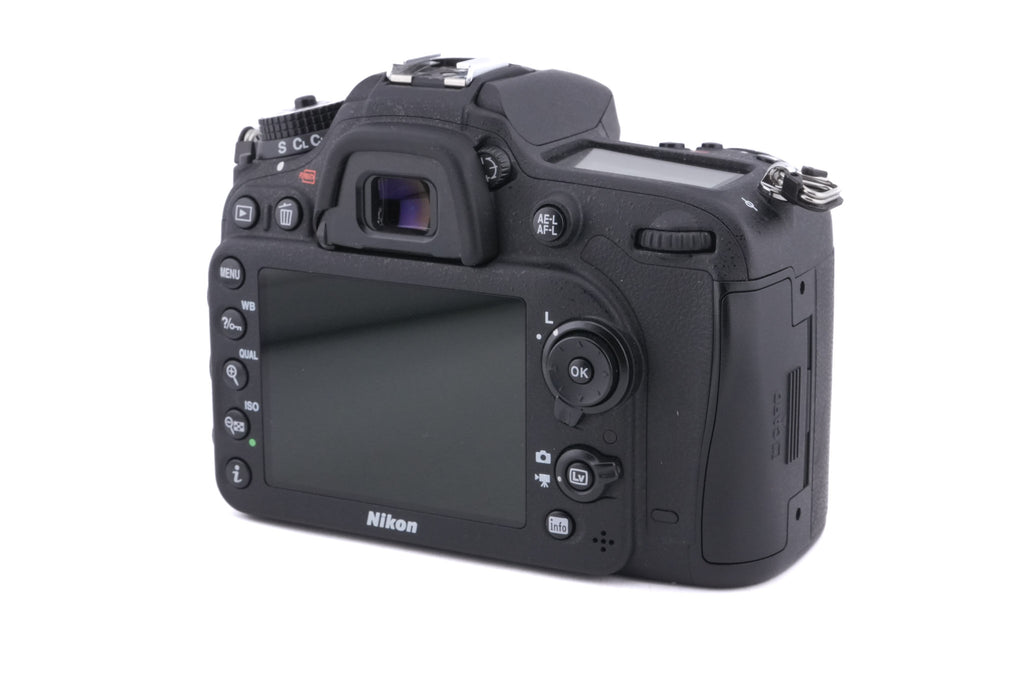 Nikon D7100