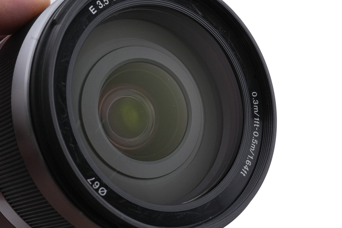 Sony 18-200mm f3.5-6.3 OSS (SEL18200)